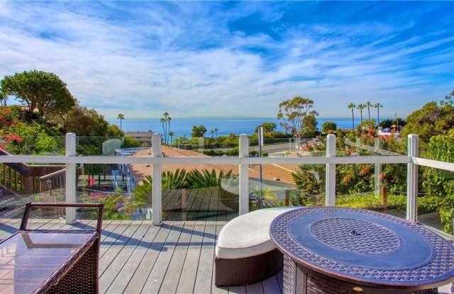 30802 Coast Gallery 3