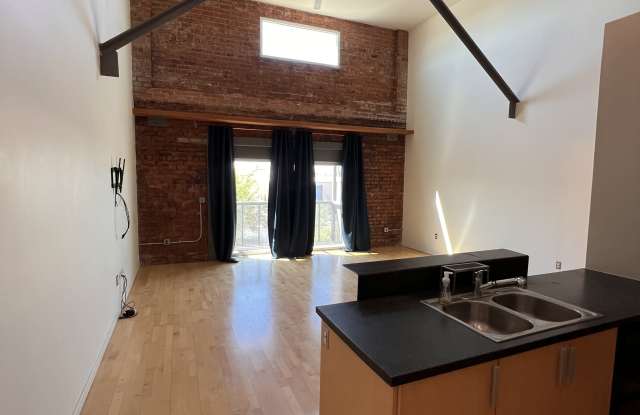 1001 East 17th Street #207 - 1 - 1001 East 17th Street, Tucson, AZ 85719 1001 East 17th Street #207 - 1 - 1001 East 17th Street, Tucson, AZ 85719