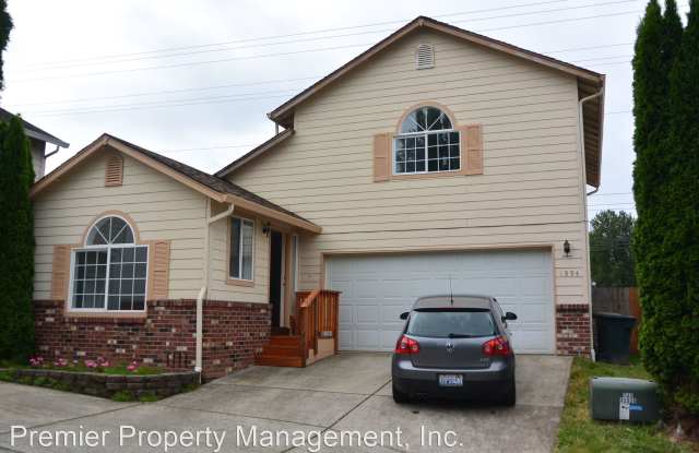 1994 Meadowood Lp - 1994 Meadowood Loop, Woodland, WA 98674