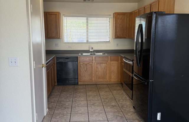 COOPER COMMONS IN CHANDLER 3 BEDROOM! Gallery 3