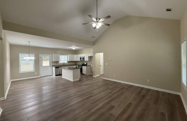 184 North Burson Avenue Gallery 3