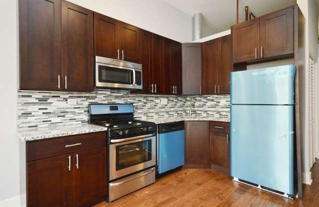 707 North Milwaukee Ave. photos photos