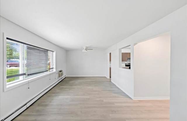 700 McKinley Gallery 4