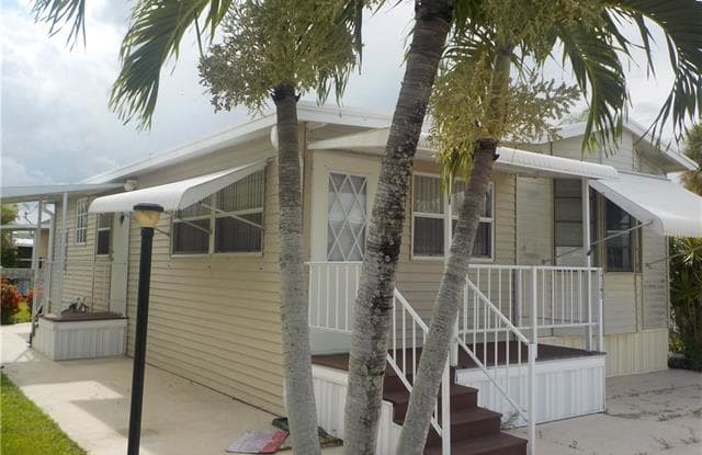 17195 Fostoria LN - 17195 Fostoria Lane, San Carlos Park, FL 33967