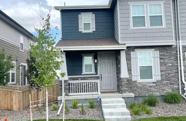 Beautiful 4bd 3.5 bath townhome for rent photos photos