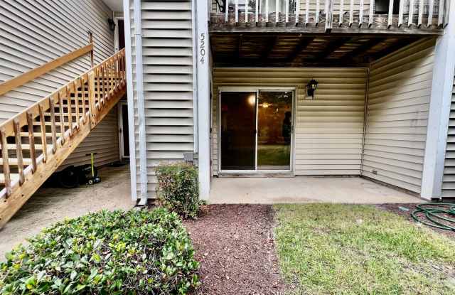 Bright First-Floor 2BR Condo—Pool  Amenities photos photos