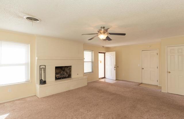 4352 Ridgecrest Cir - A photos photos