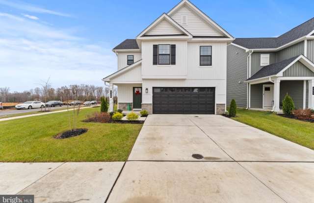 140 WOOD WALK AVE - 140 Wood Walk Avenue, La Plata, MD 20646