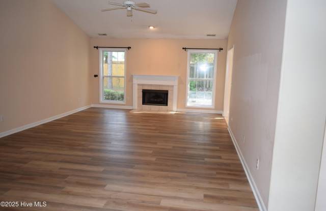 1240 Morganton Road Gallery 3