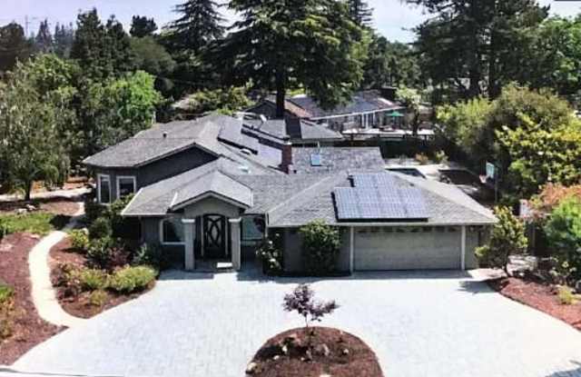Beautifully remodeled 5 bedroom home in Saratoga Gallery 3
