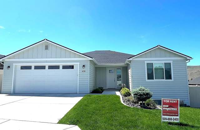 Now renting 3 bedroom 2 bathroom House photos photos