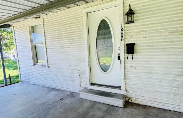 1806 Ordway St photos photos