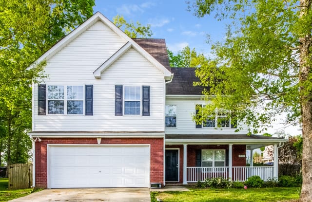 731 General Barksdale Dr - 731 General Barksdale Drive, Smyrna, TN 37167