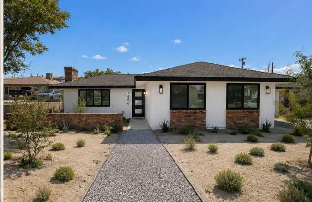 7380 Dumosa Avenue Gallery 1