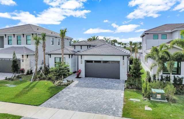 12413 Solana Bay Cir - 12413 Solana Bay Circle, Palm Beach Gardens, FL 33412