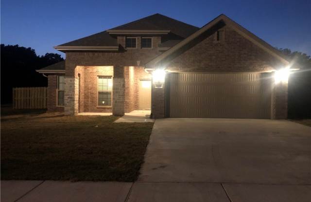 448 Fox Circle Gallery 2
