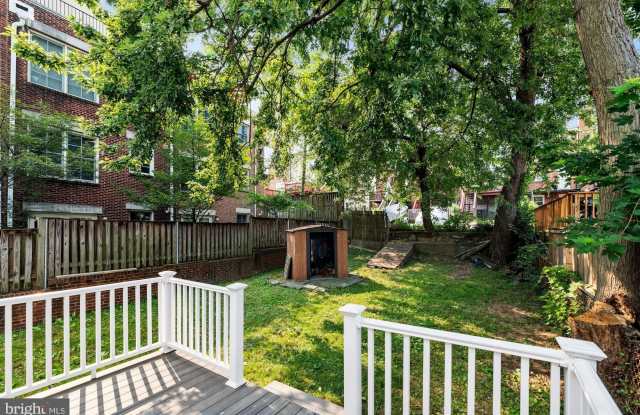 109 E REED Avenue Gallery 4
