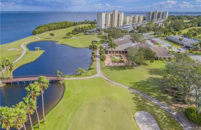 2700 COVE CAY Drive Gallery 3