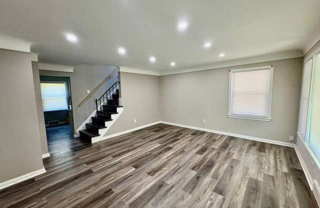 Great South Green home! Gallery 3
