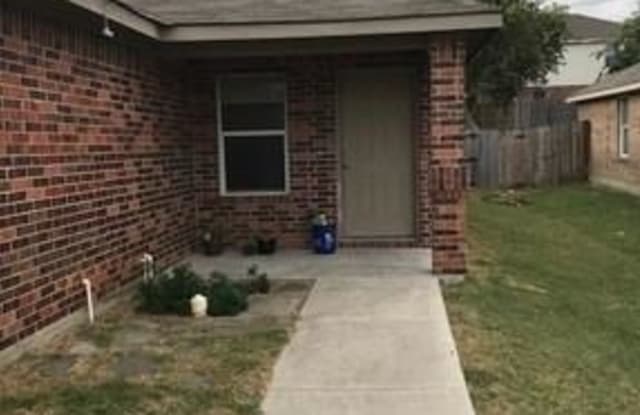 8007 Julie Avenue - 8007 Julie Ave, Fort Worth, TX 76116