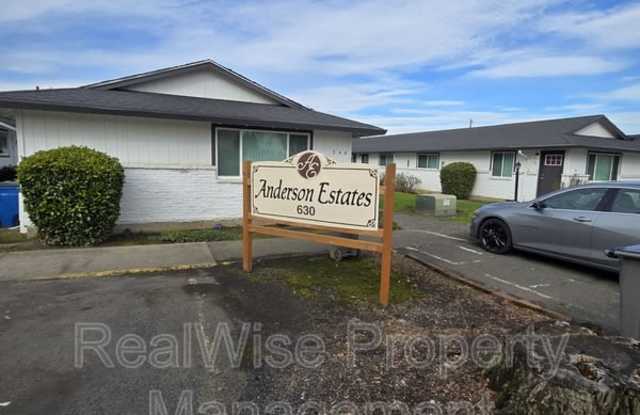 562 NE Anderson St photos photos