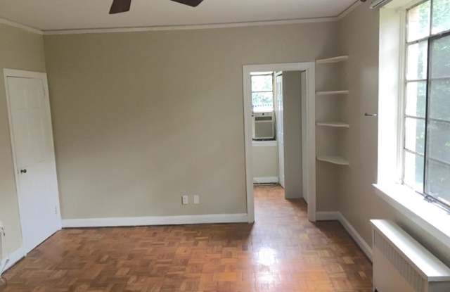1121 Myrtle Avenue, Unit 20 Gallery 4