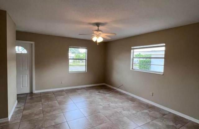 Single Family Home Gallery 3
