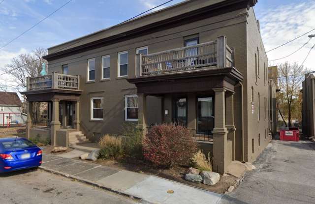 Available Now!- Spacious Two Bedroom! photos photos