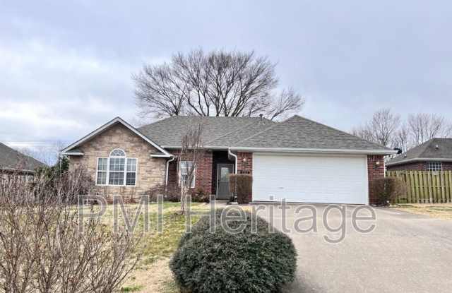 683 Golden Meadow Ave Gallery 1