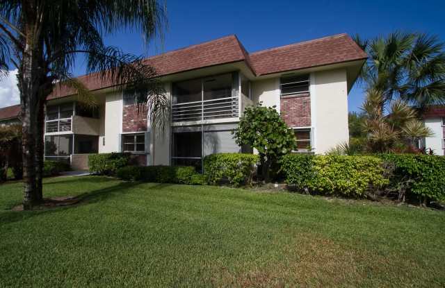 22765 SW 66th Avenue photos photos
