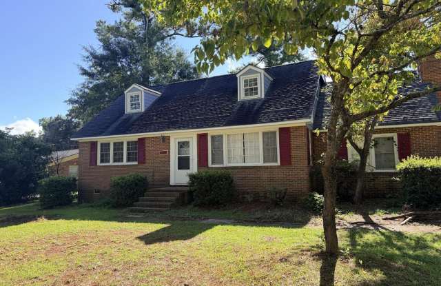 3107 Country Club Road Gallery 1