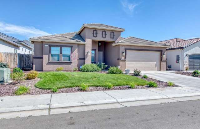 Gorgeous 4/2 Crown Home In Riverstone Community photos photos