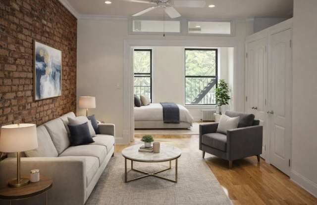 120 1/2 1ST AVE. photos photos