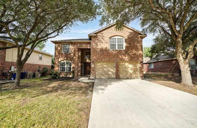 Beautiful Rental now available in Thistle Creek (Schertz) - 5 Bedrooms! Realtor Commission: $500 photos photos
