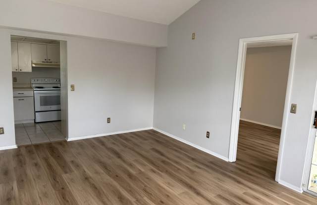 1650 SE Green Acres Circle Gallery 4