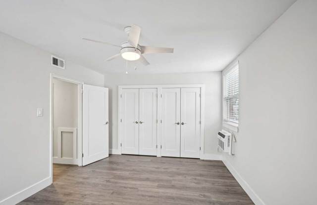 Domino Lane Apartments Gallery 3
