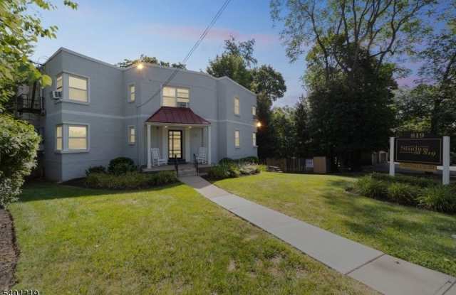 819 Bloomfield Ave Unit 12 photos photos