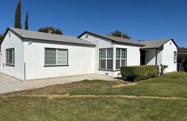Upgraded 3 bedroom home! photos photos