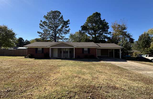 7 Fernhill Pl - 7 Fernhill Place, Searcy, AR 72143