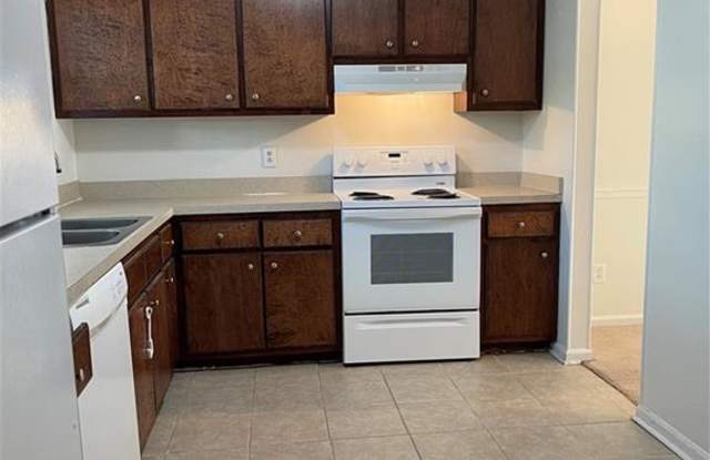 833 Windom Place Gallery 3