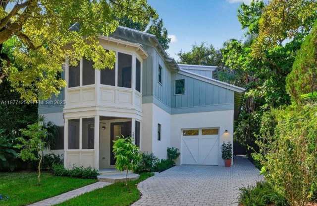 2330 Overbrook St photos photos