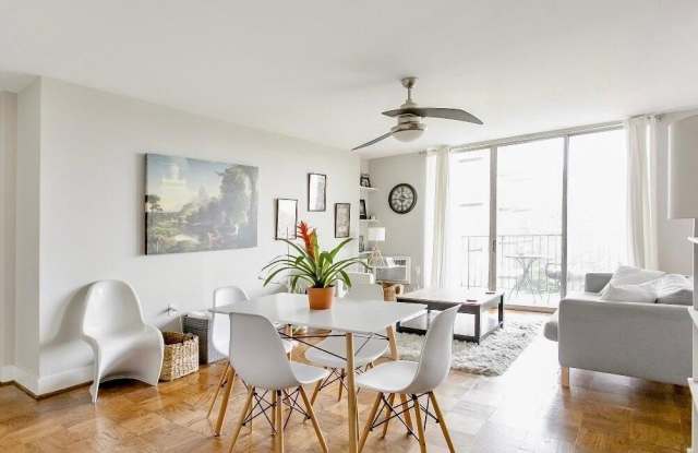3245 RIO Drive Gallery 2