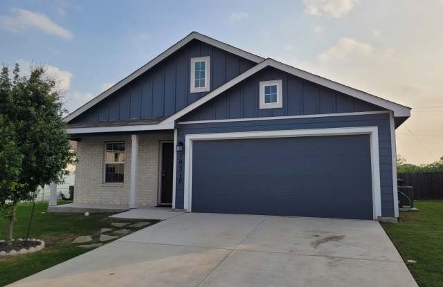 Gorgeous 3-bedroom, 2 Bathroom, Minutes from Randolph AFB photos photos