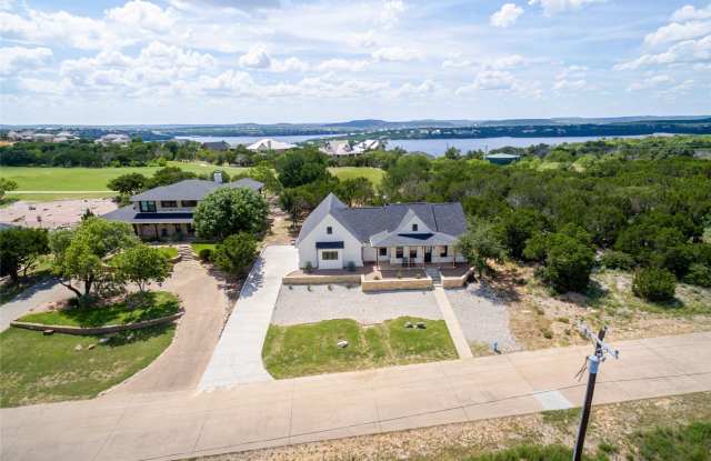 405 Oak Tree Drive Gallery 4