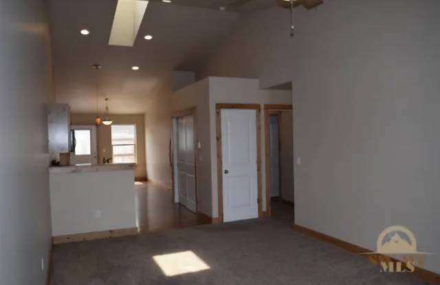 192 Talon Way photos photos
