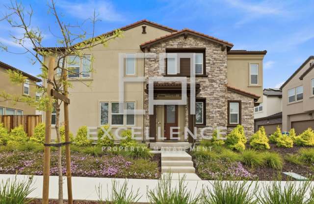 One Year New Home!  3/2.5 With Beautiful Updates Throughout Including Quartz Counters, Water Filter & Softener and Solar photos photos