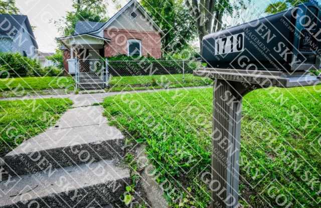 1710 South Gharkey Street photos photos