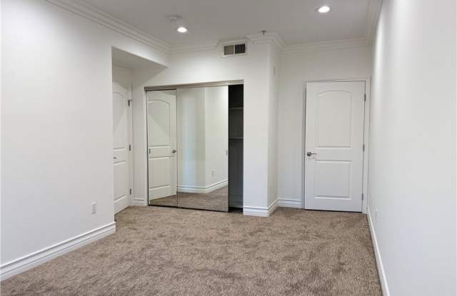 12045 Hoffman Street - 12045 Hoffman Street, Los Angeles, CA 91604