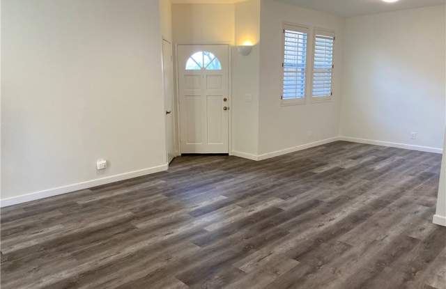 253 Sandcastle Gallery 3