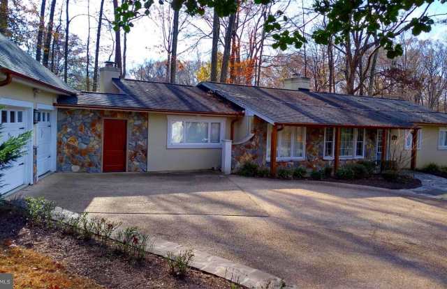 10103 GARRETT ST - 10103 Garrett Street, Oakton, VA 22181